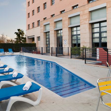Holiday Inn Express Ciudad De Las Ciencias By Ihg Valenza Esterno foto